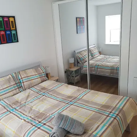 4 Bed Comfy House, Cork, 7 Guest Max Lägenhet